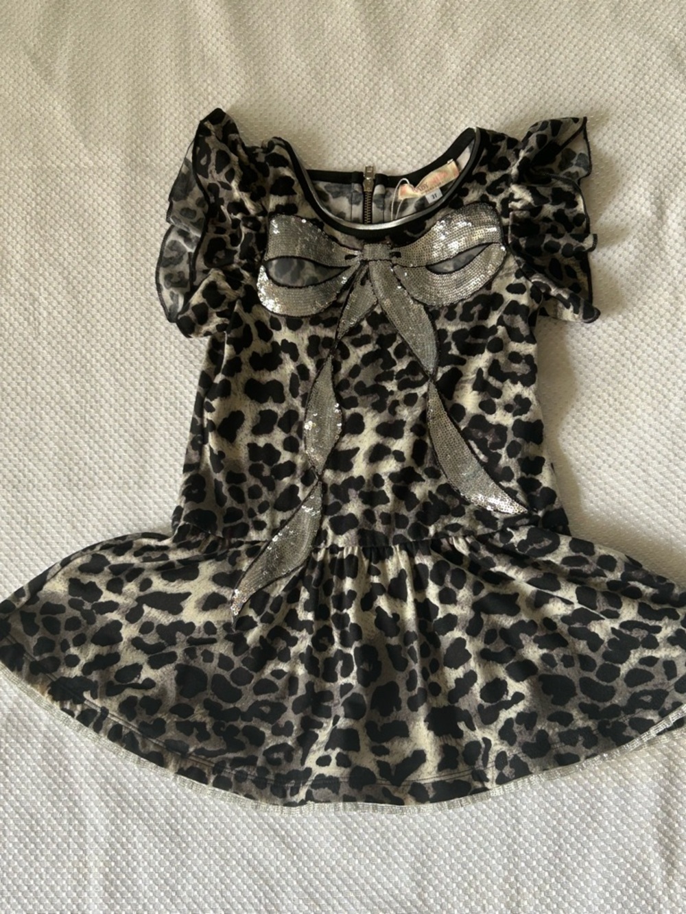 Baby Sara Black and Gray Adorable Leopard Print Dress with Sequin Bow. NWT